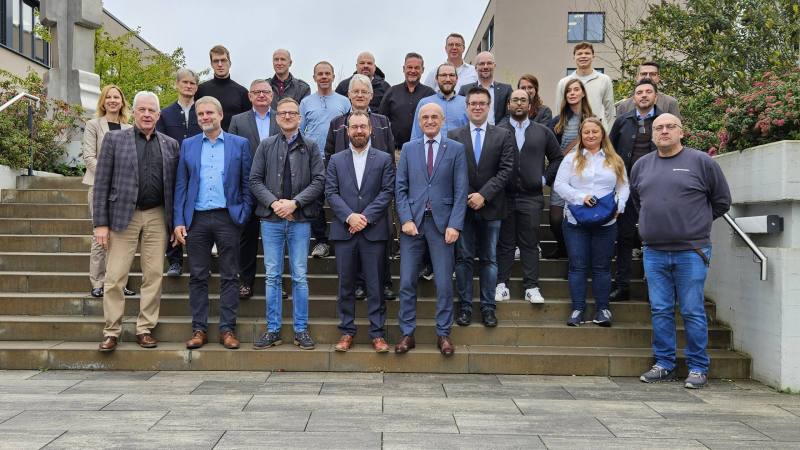 Rund 30 Teilnehmer fanden sich zum Stiftertreffen am TTZ Haßfurt ein